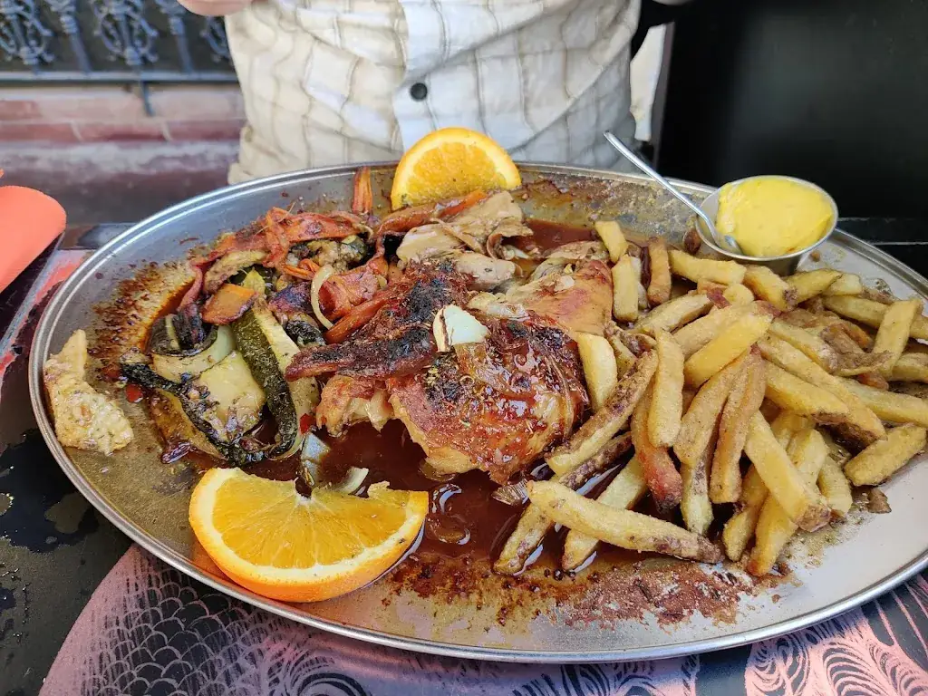 Steph OH_Les Docks_Trouville-sur-Mer_review