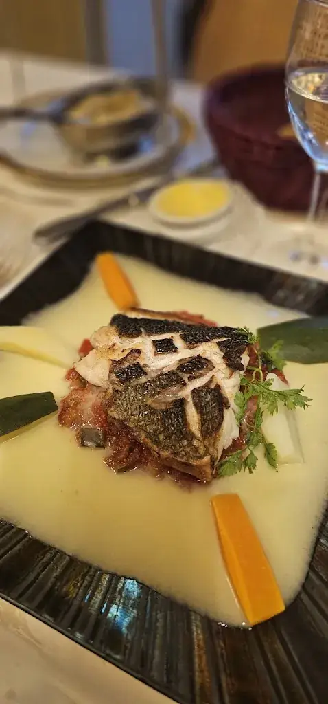 Niv_La Régence_Trouville-sur-Mer_recensione