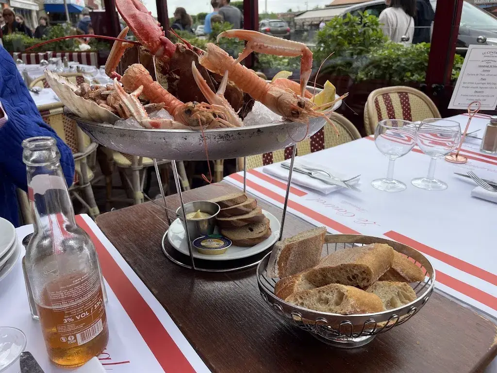 Monica_Le Central - Trouville-sur-Mer_Trouville-sur-Mer_review