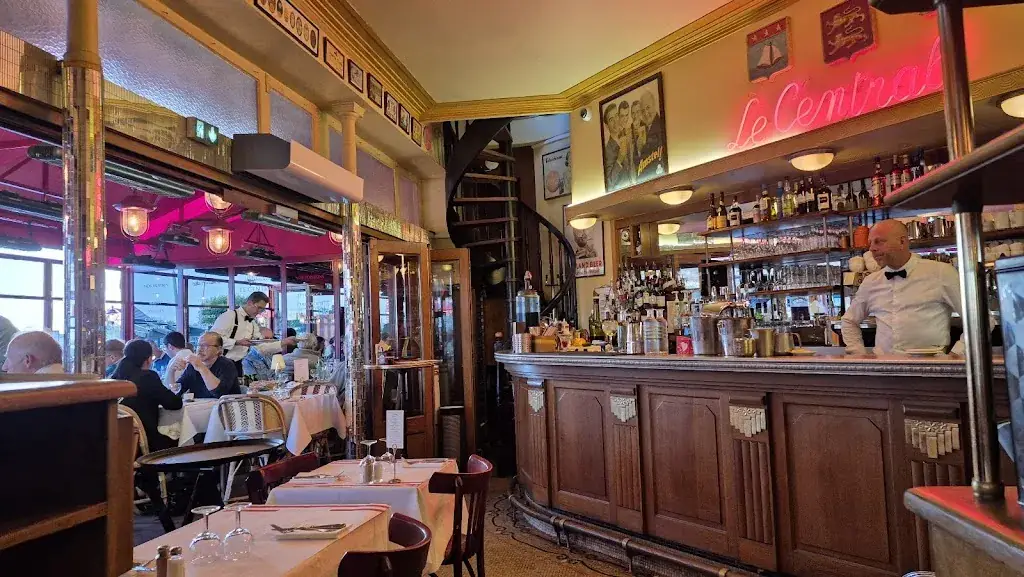 Le Central - Trouville-sur-Mer_Trouville-sur-Mer_slider_image_3