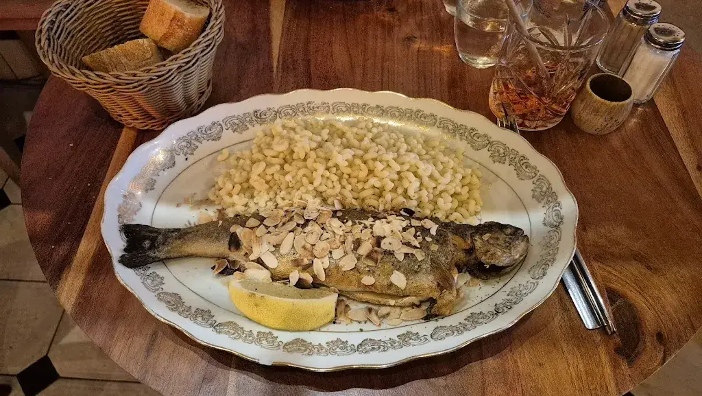 Chez Ginette à Trouville-sur-Mer - Brasserie, Bar à Cocktails & Brunch_Trouville-sur-Mer_slider_image_3