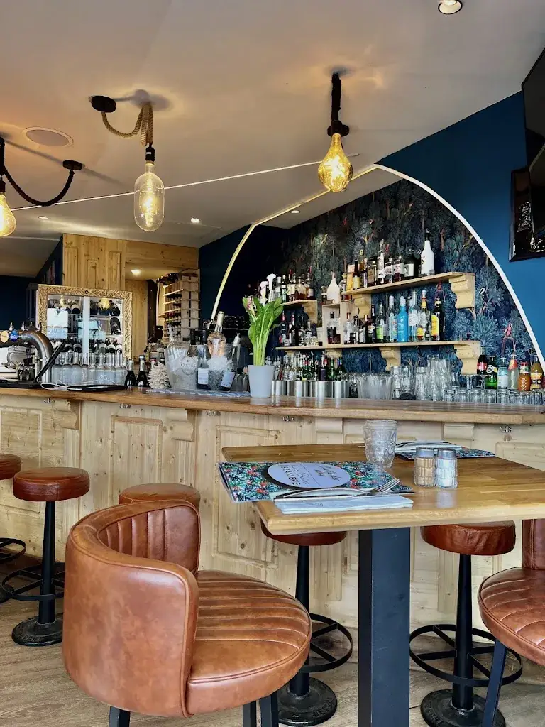 Brasserie les Bains Trouville_Trouville-sur-Mer_slider_image_1