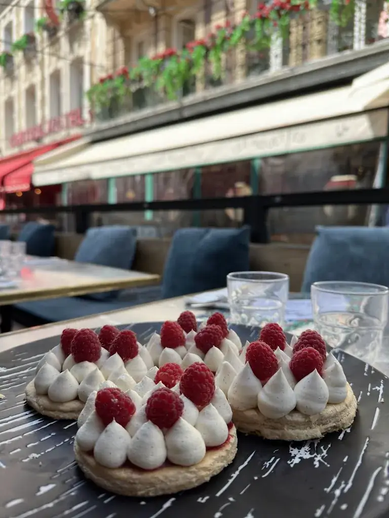 Brasserie les Bains Trouville_Trouville-sur-Mer_slider_image_3