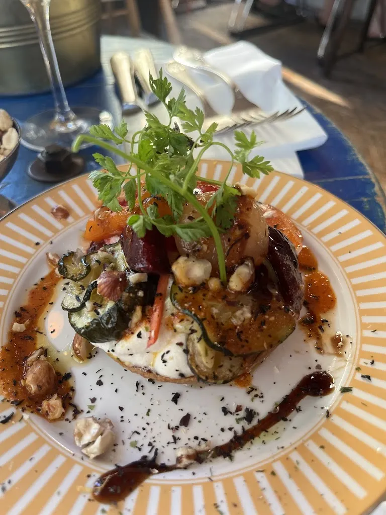 Bar à vin Les Affiches_Trouville-sur-Mer_slider_image_3