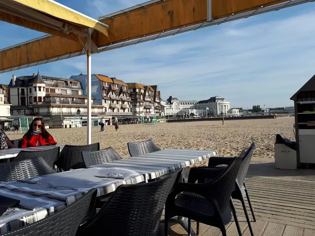 Bistrot Le Vivier restaurant in Trouville-sur-Mer
