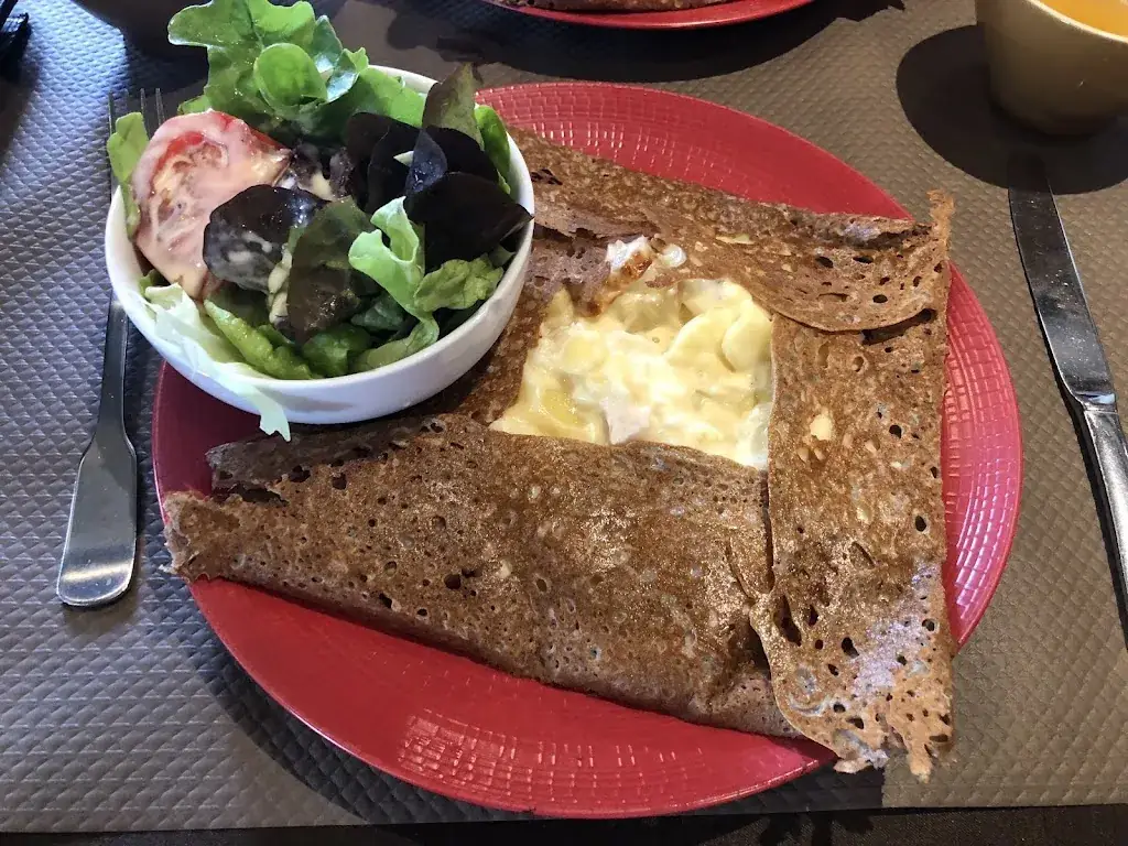 Maxime_Crêperie du Port_Trouville-sur-Mer_review