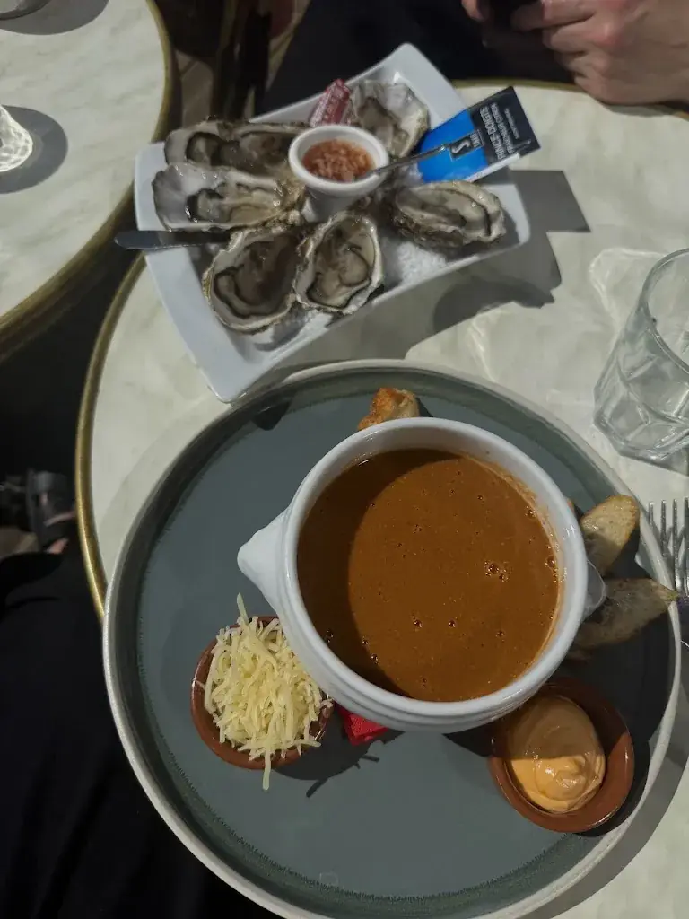 Anna Kuchyk_June Trouville_Trouville-sur-Mer_recensione