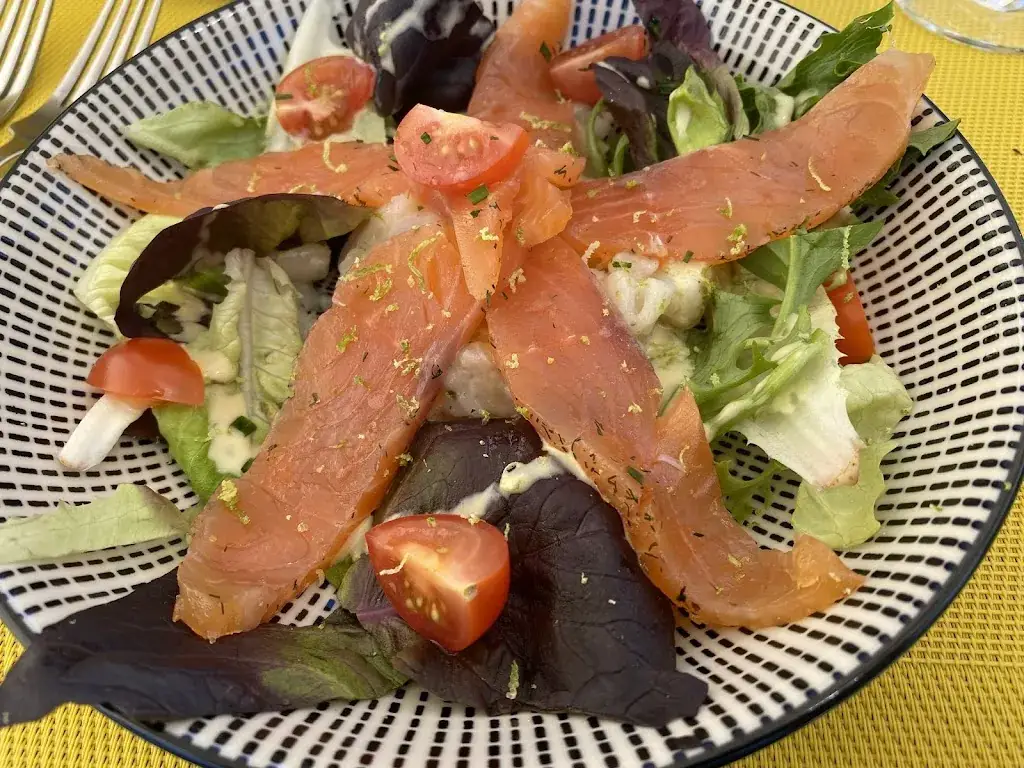 Glen Lukasik_Les Petits Potins_Passy-Grigny_recensione