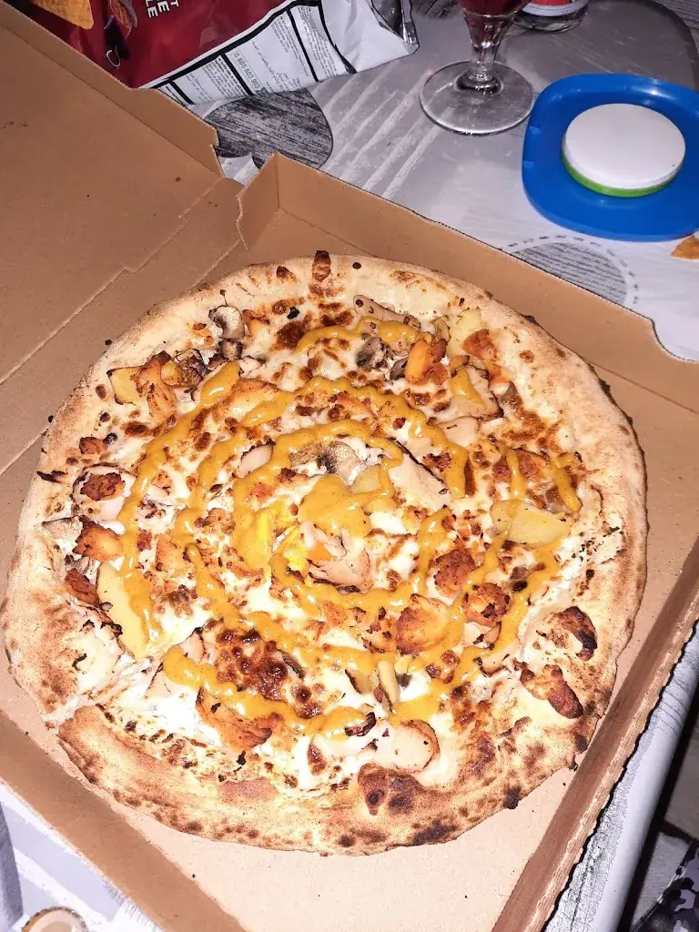 Le Comptoir à Pizza Yébleron_Yébleron_slider_image_2