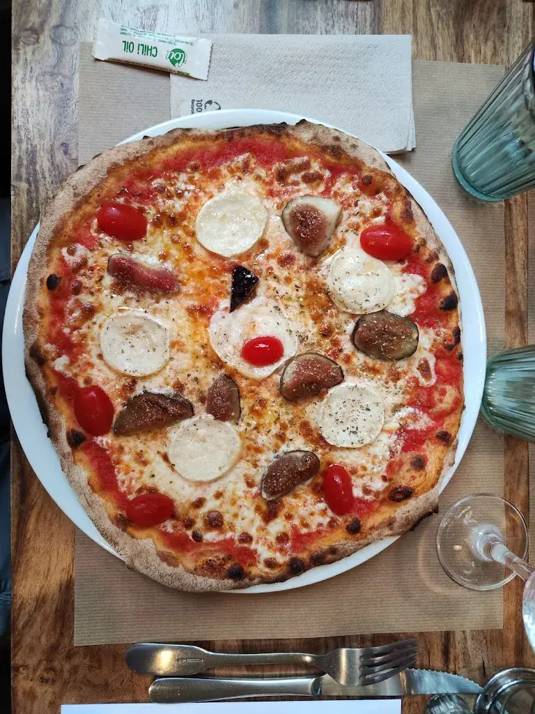 Chez Luigi & Cie_Vimoutiers_slider_image_3