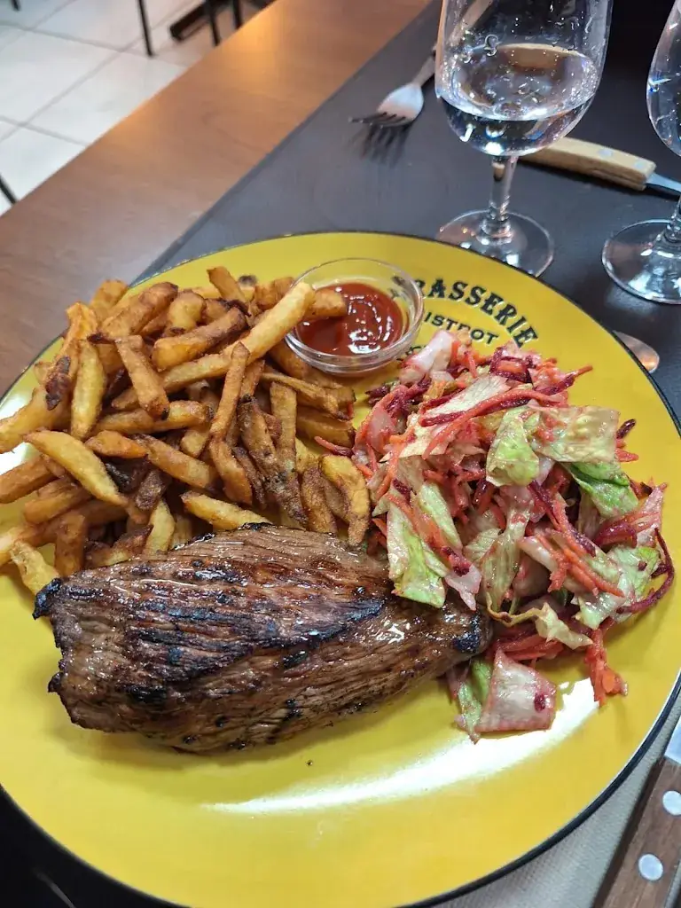 Bar Restaurant Le Guillaume Tell_Normandie_slider_image_3