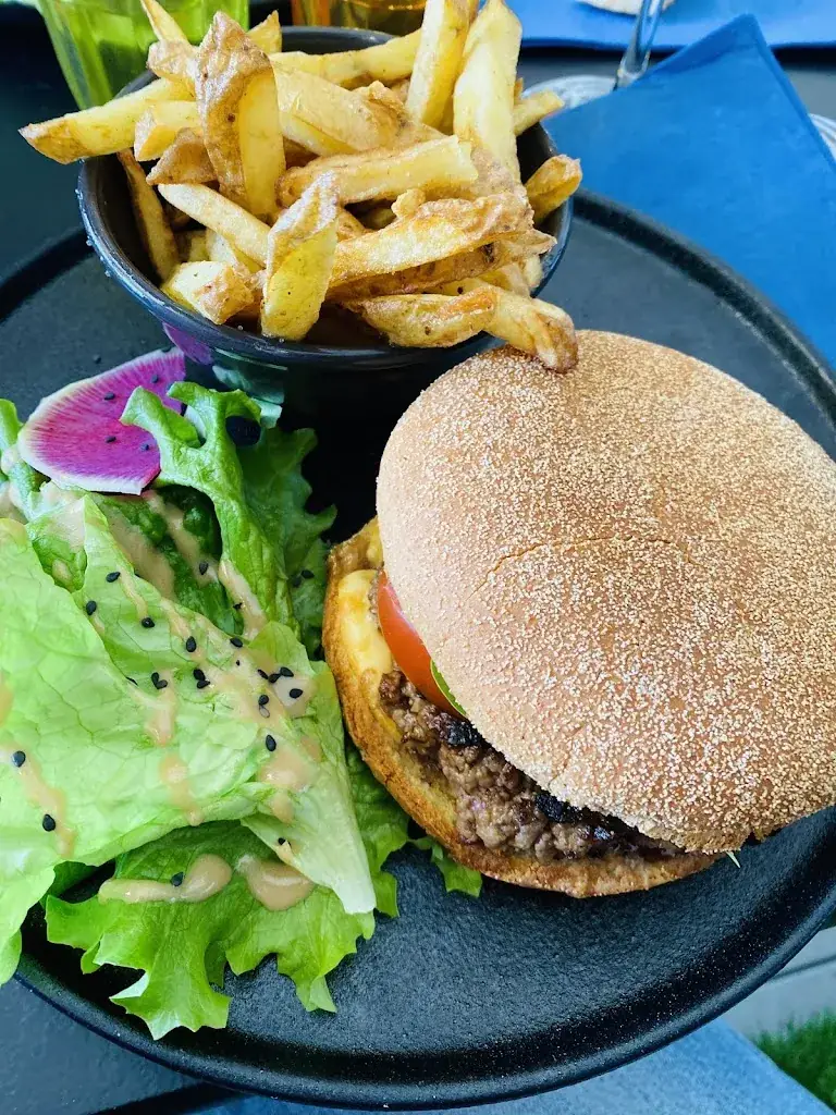 Le Modjo_Jons_slider_image_2