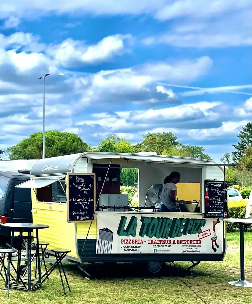 La Tour de Pizz' Abzac_Abzac_slider_image_3