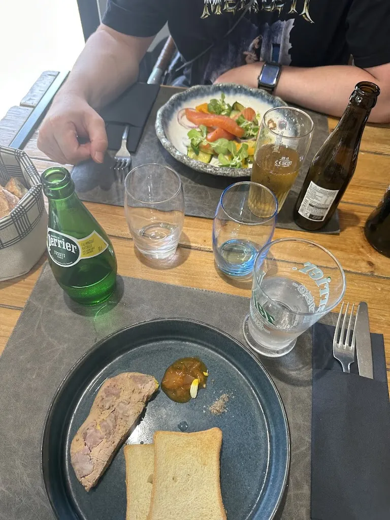 Viktoriya_Restaurant le Puits Fleuri_Vattetot-sur-Mer_recensione