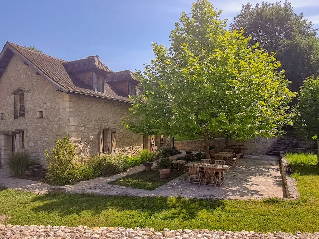DOMAINE DE LABROUSSE, Maison d'hôtes en Périgord ristorante a Agonac