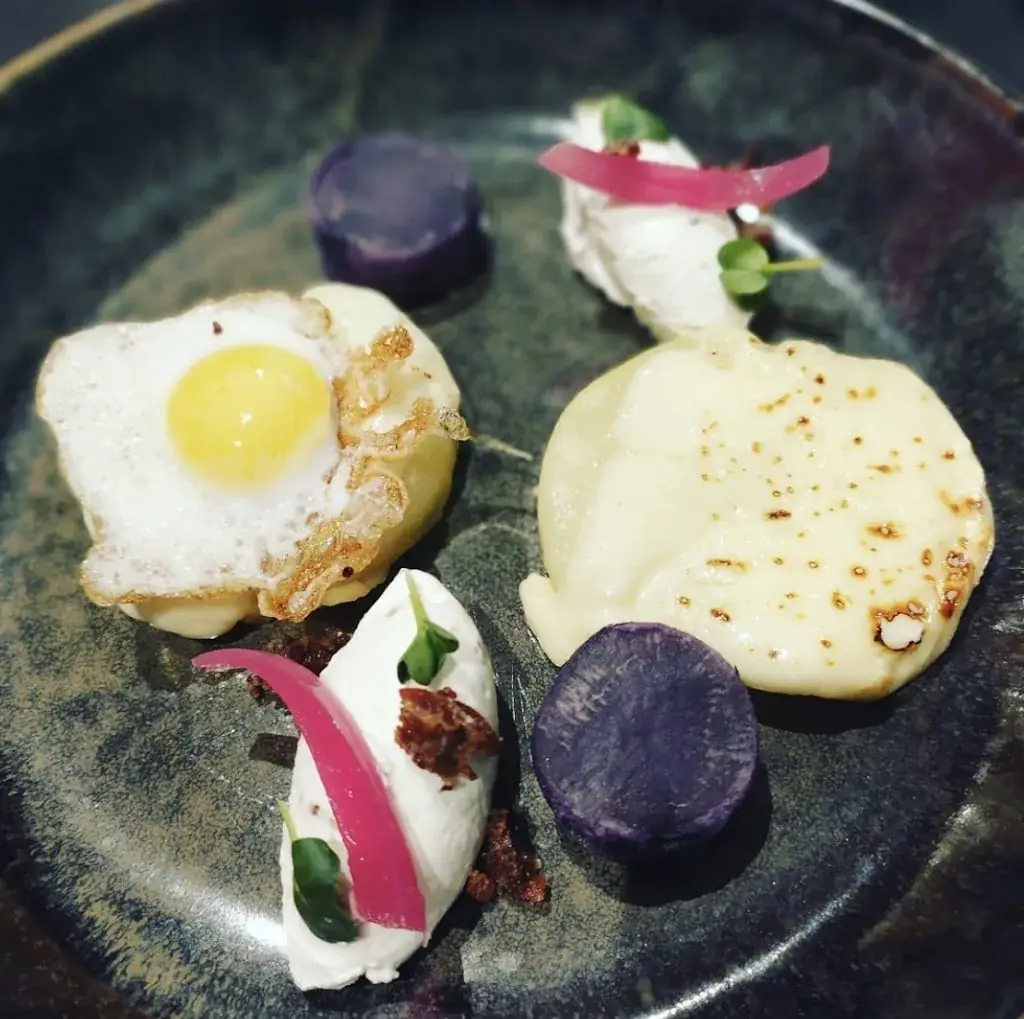 Bishoy Henin_Arôme_Agen_review