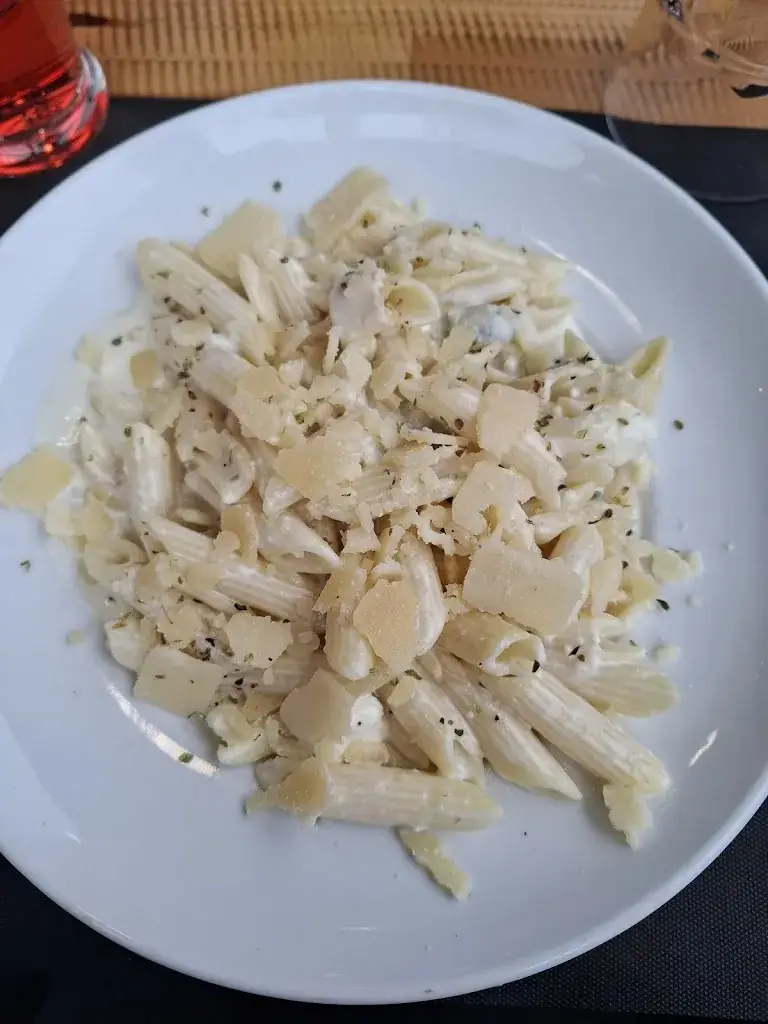 Tiffany_PER LEI JONS_Jons_review