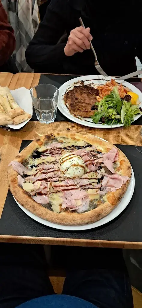 WARRIER_PER LEI JONS_Jons_review