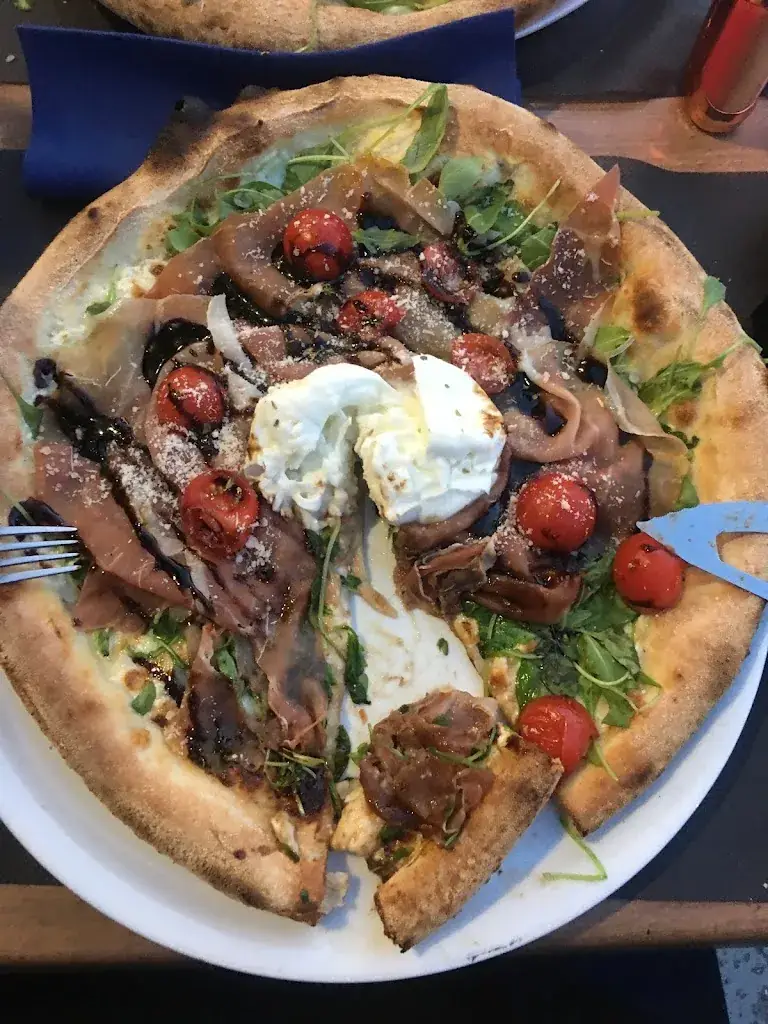 PER LEI JONS_Jons_slider_image_3