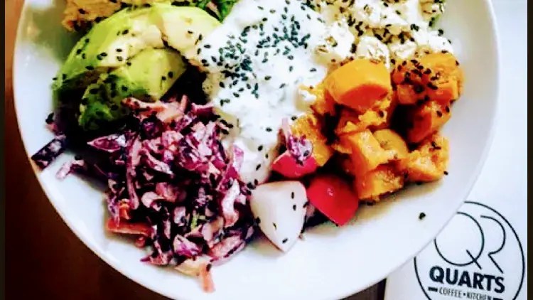 Quarts coffee kitchen_Agen_slider_image_2