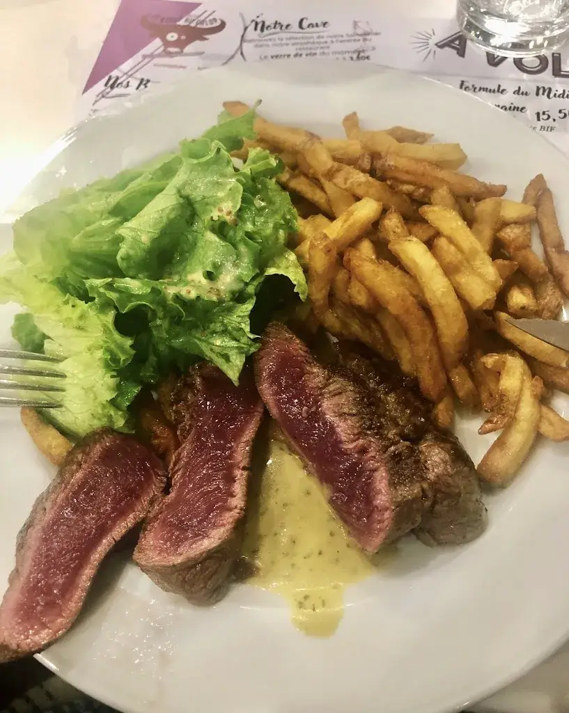 Victoire_Restaurant de l'Hippodrome / Le boeuf au galop_Passage_review