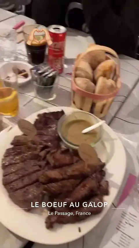 Restaurant de l'Hippodrome / Le boeuf au galop_Passage_slider_image_2