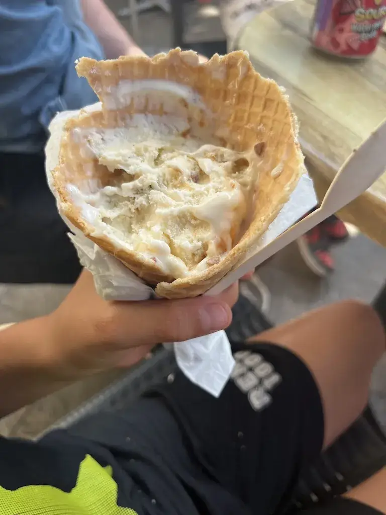 Mikael Mollerup_Le Glacier_Agen_review