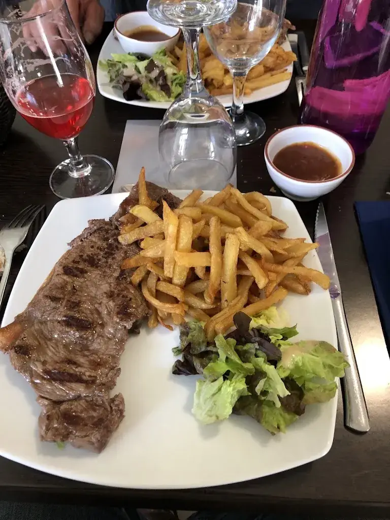 L'Antre Nous Restaurant in Saint-Sulpice-le-Guérétois