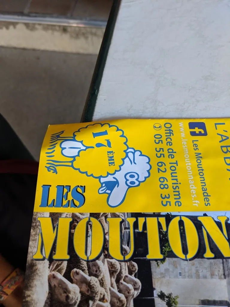 Ali Kabiri_Au Coin Du Pecheur_Ahun_review