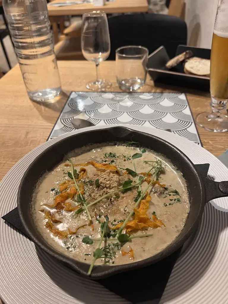 J_À La Terrade en bord de Creuse_Aubusson_review