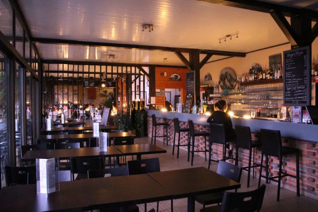 Le Chalet des Pierres Jaumâtres restaurant in Toulx-Sainte-Croix