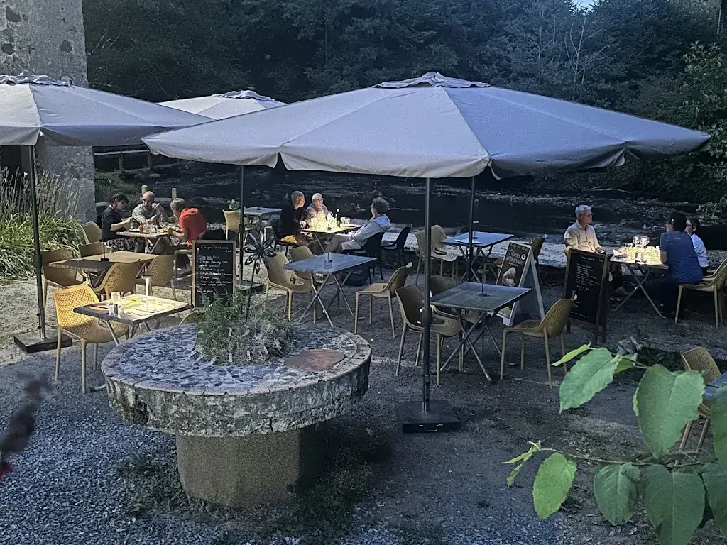 Chez Tonton restaurant in Chéniers