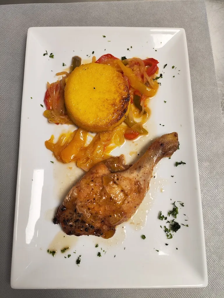 Le Doux Amer Esat Ahun Adapei 23_Ahun_slider_image_3