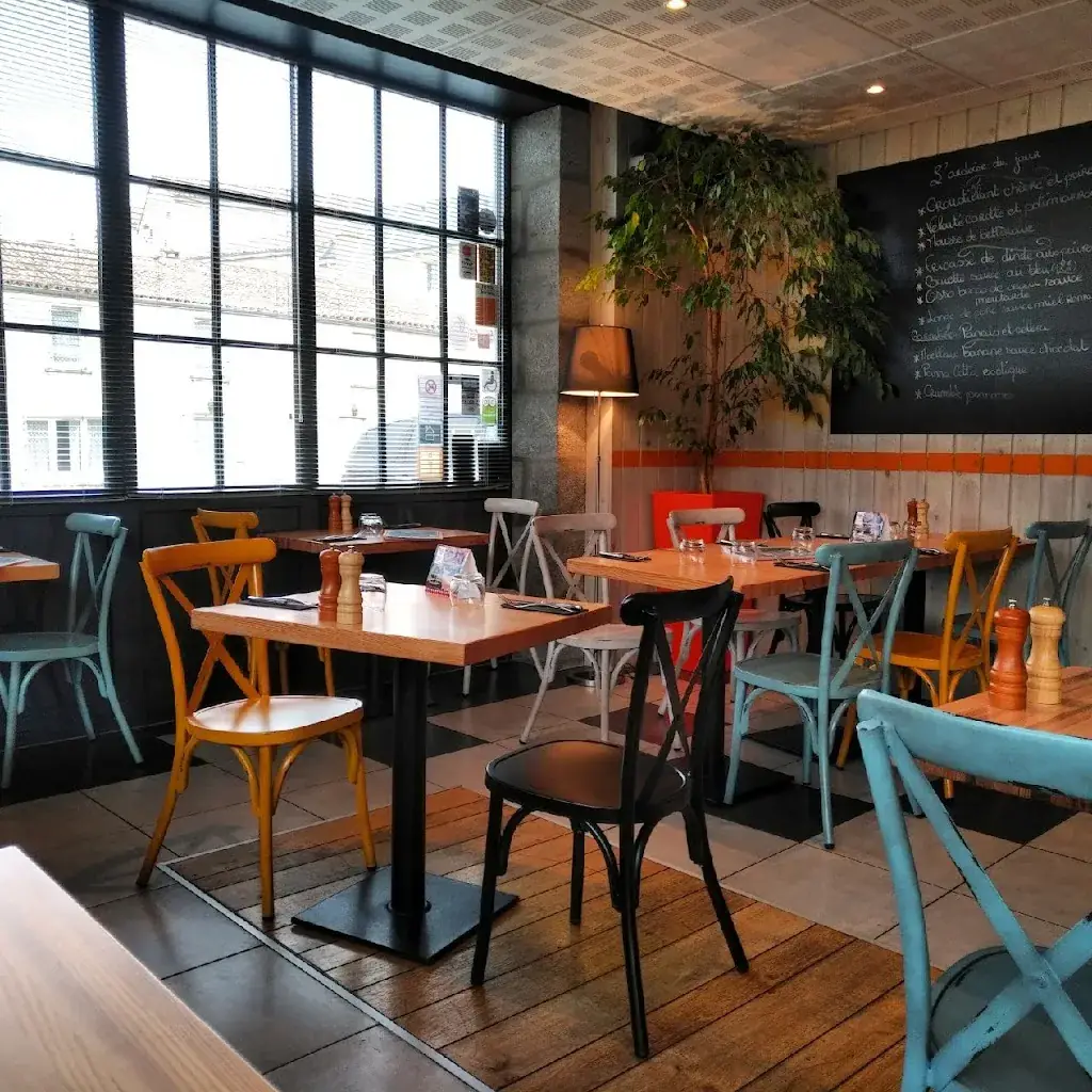 Le 12 Restaurant Airvault - Fait Maison Produits Frais ristorante a Airvault