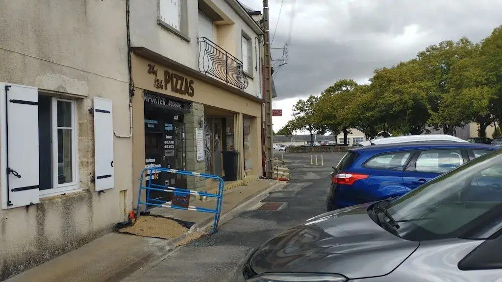 Pizza 24/24_Airvault_slider_image_1