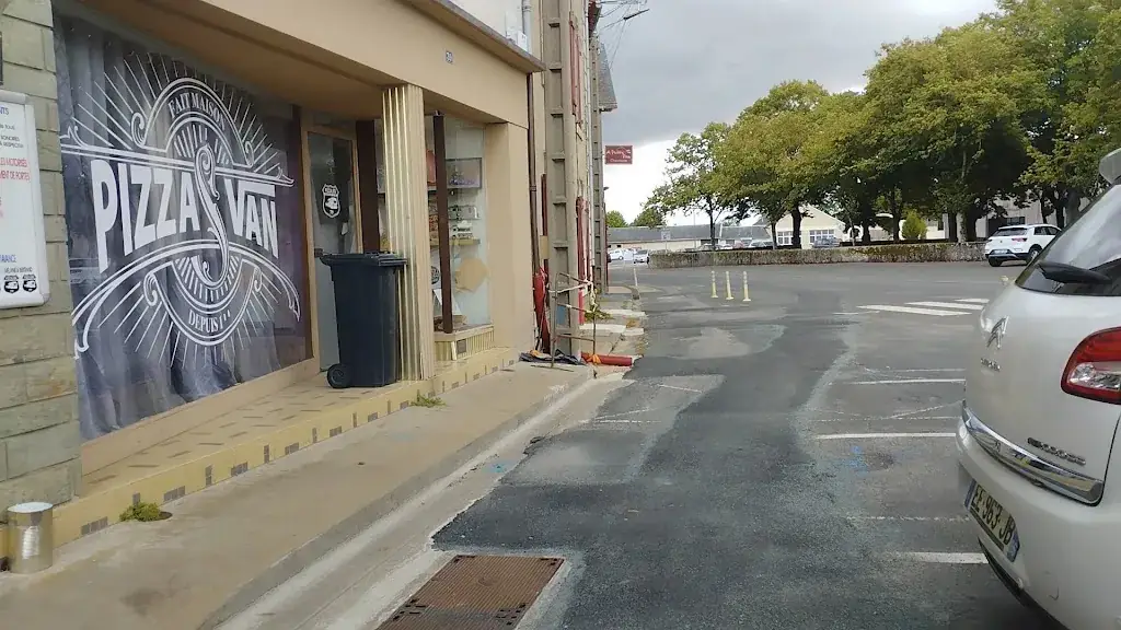 Pizza 24/24_Airvault_slider_image_2