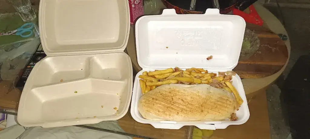 Yotshitata Deljacky_Magistral Kebab_Airvault_review