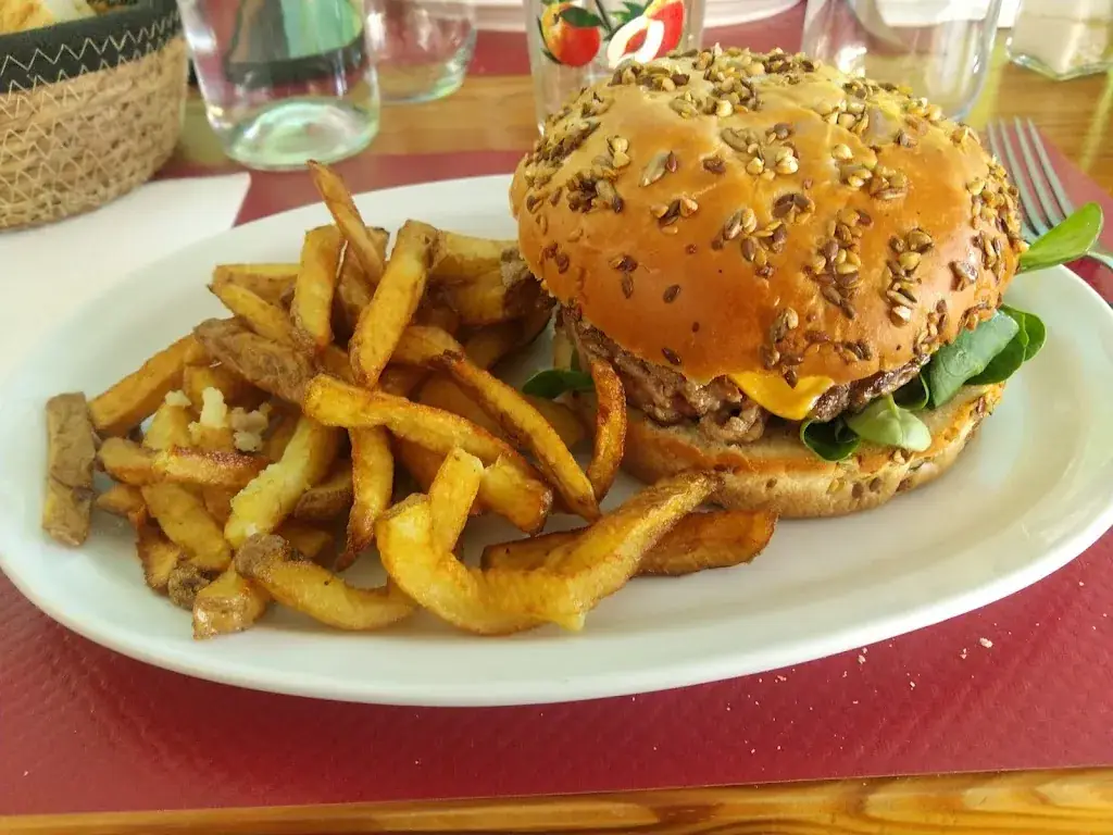 Auberge Sainte Catherine_Saint-Loup-Lamairé_slider_image_2