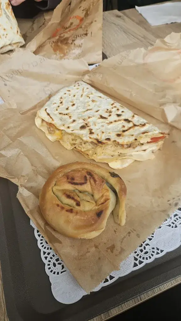 Patricia Desre_Derya crêpes turques _Aiffres_review