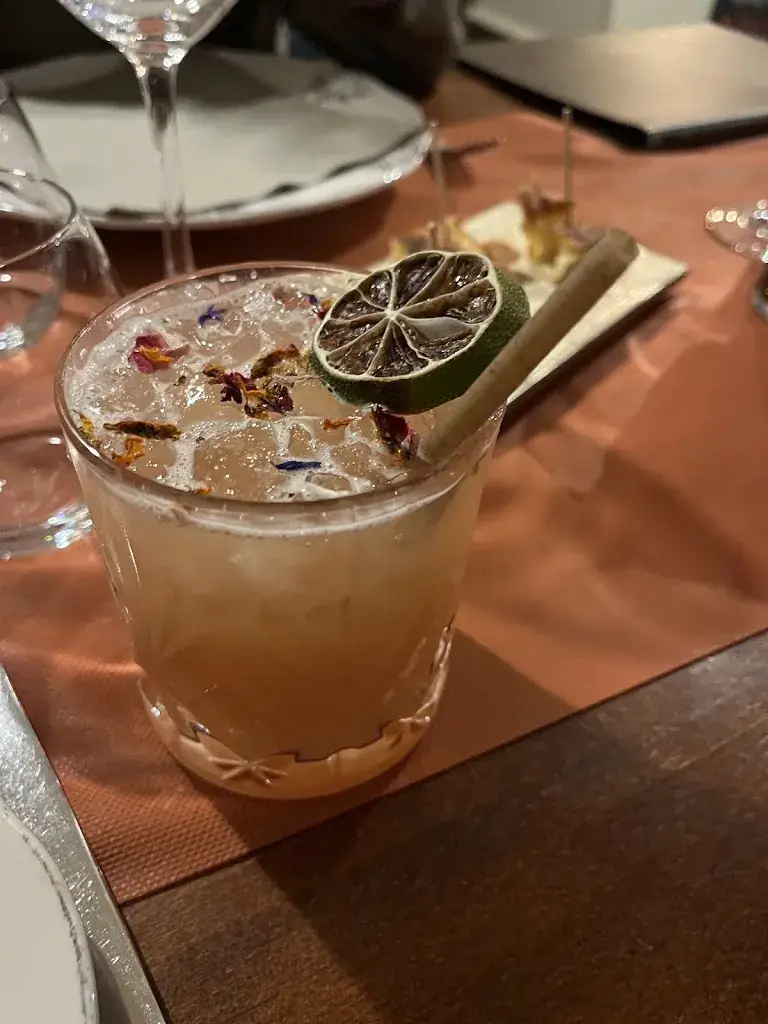 Sonia Wanesse_L'Auberge De Crespé_Saint-Symphorien_review