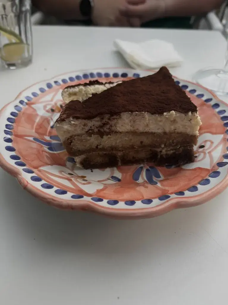 Emeline Saivre_Baci_Niort_review