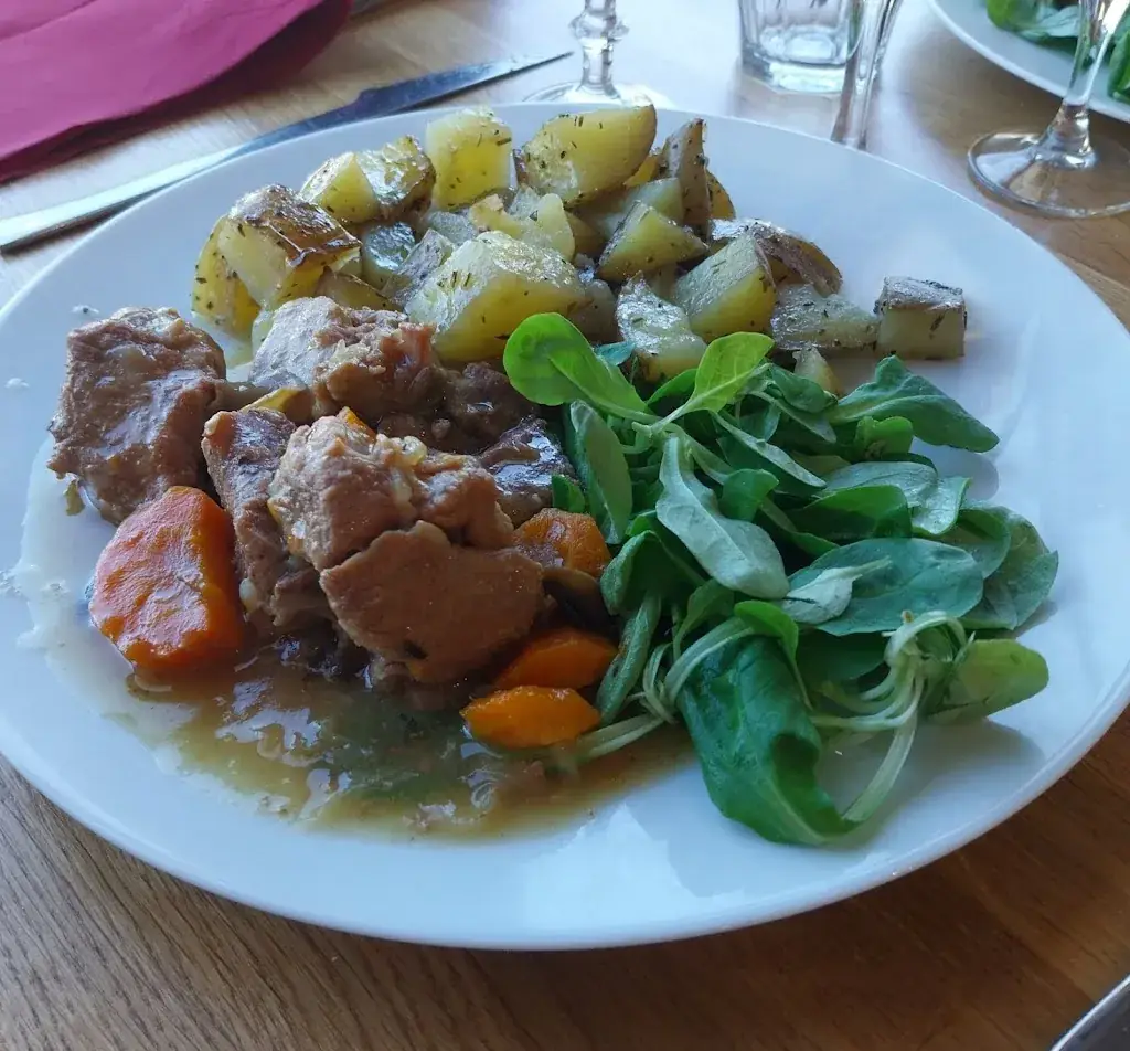 La Ptite Chopine_Isle_slider_image_3