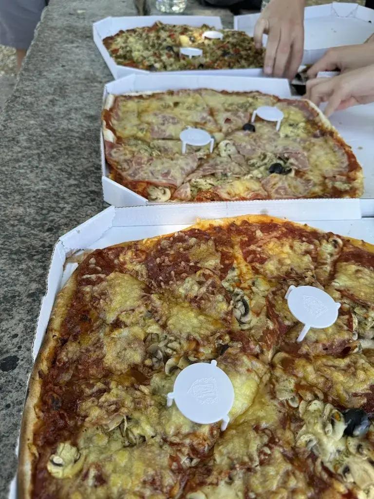 Eh_Bella Pizza_Aixe-sur-Vienne_review