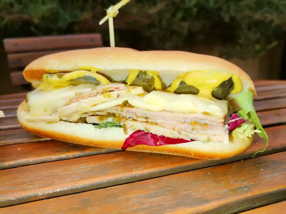 juste au coin d'la rue_Aixe-sur-Vienne_slider_image_3