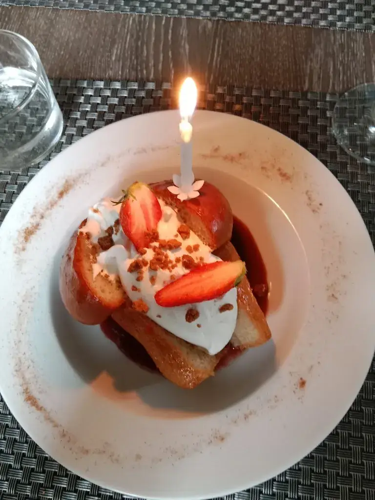 francoise lebayle_Auberge du Cheval Blanc_Allassac_review