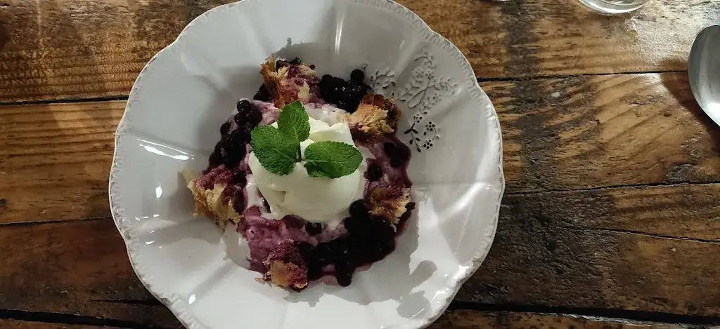 Maarten Ruijs_L' Ardoise Fût-ée_Donzenac_recensione