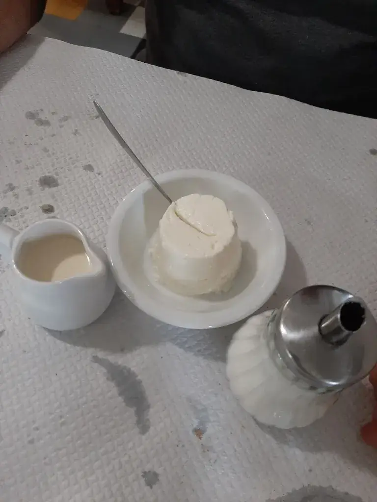 Menu_Restaurant Beal_Saint-Régis-du-Coin_image_1