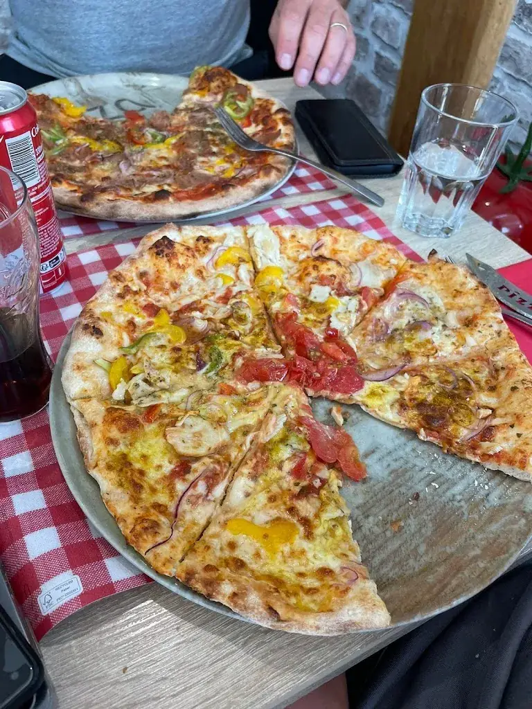 Stephen Reed_L'ÉTAPE DU REFUGE_Donzenac_review