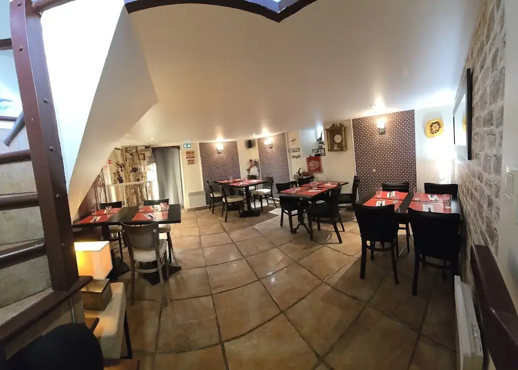 L'ÉTAPE DU REFUGE ristorante a Donzenac