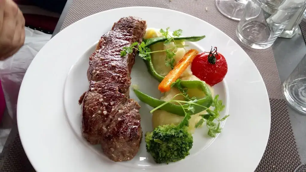 Le Périgord_Donzenac_slider_image_2